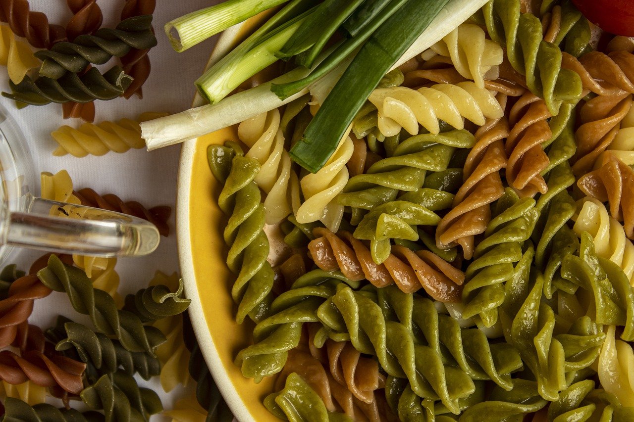 10 Delicious Ways to Use Fresh Peas in Cooking